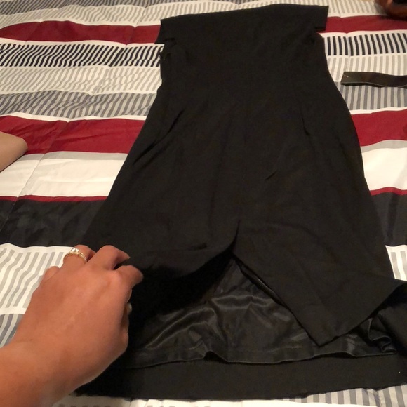 NWT BEBE SLEEVELESS LBD - Picture 7 of 8